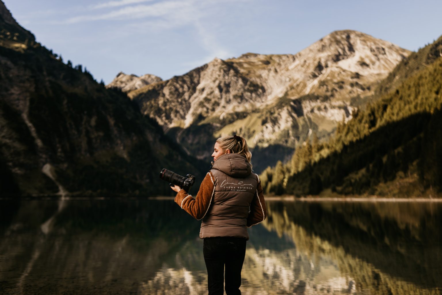 Laura Reinisch am Bergsee